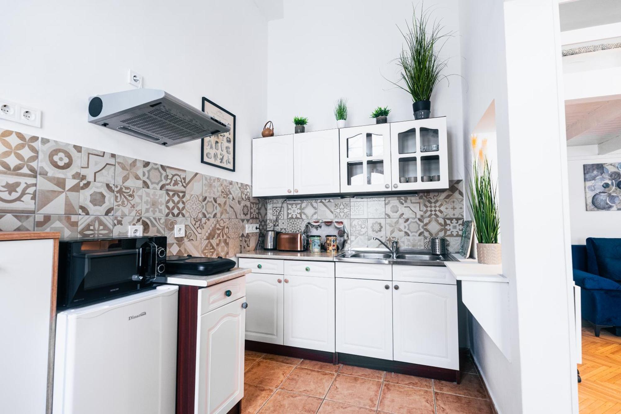 Seventh Heaven 2 Apartment Будапеща Екстериор снимка